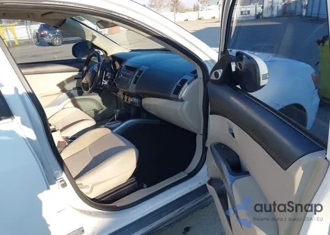 2011 Mitsubishi Outlander Se из США, поврежденный, VIN JA4AS3AW1BU018743